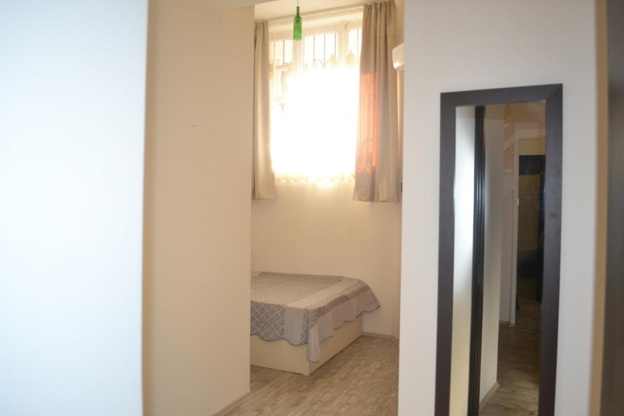 Hotel Rustaveli 36 第比利斯 外观 照片