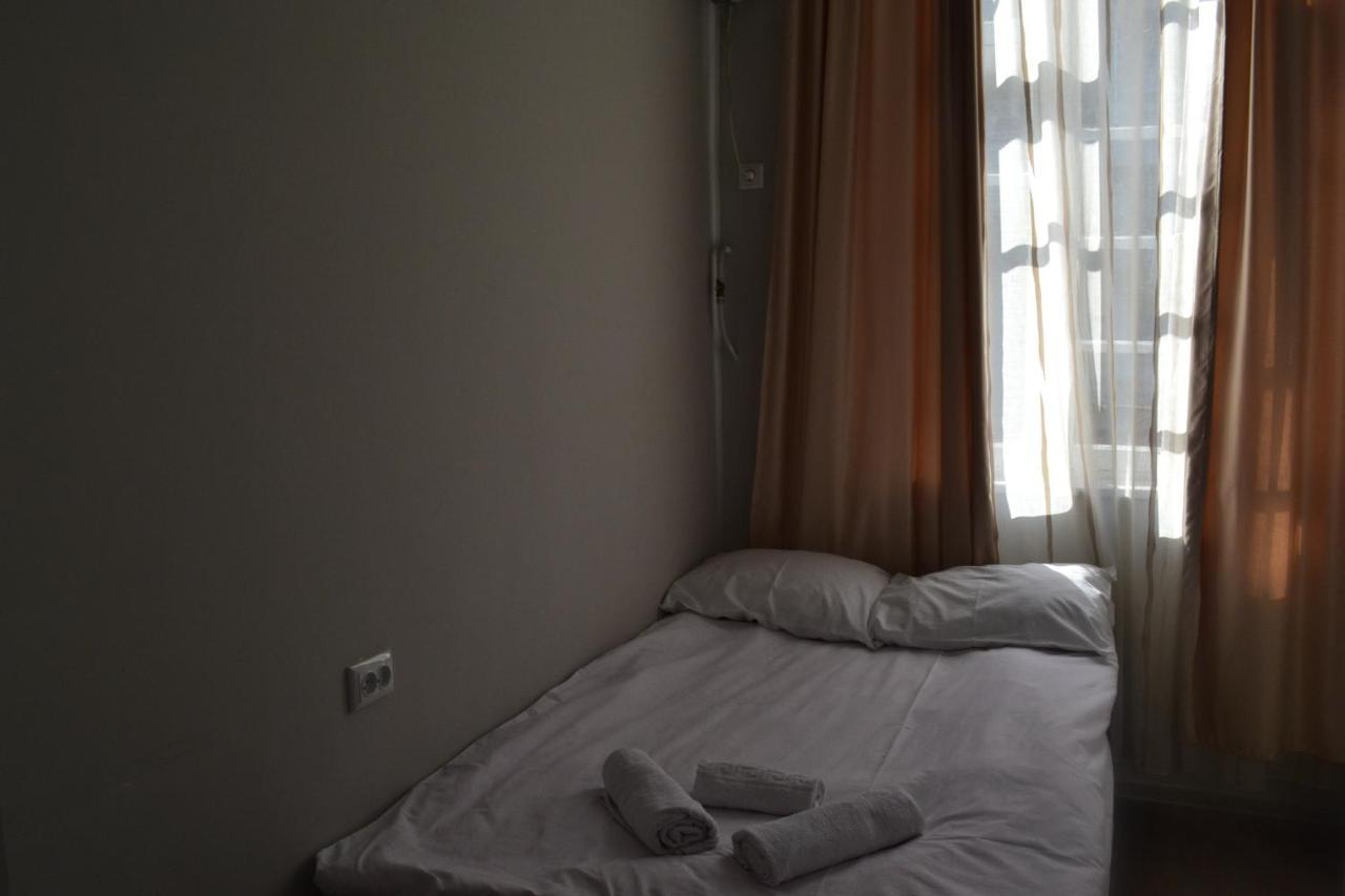 Hotel Rustaveli 36 第比利斯 外观 照片