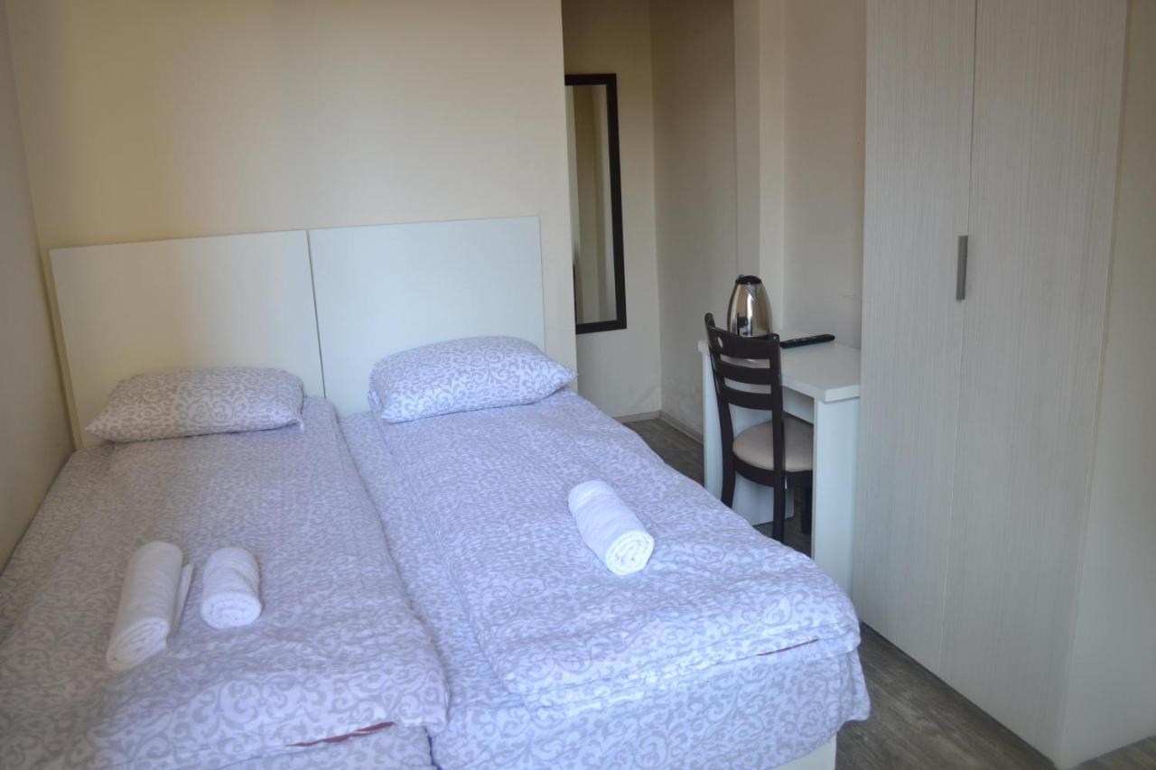 Hotel Rustaveli 36 第比利斯 外观 照片